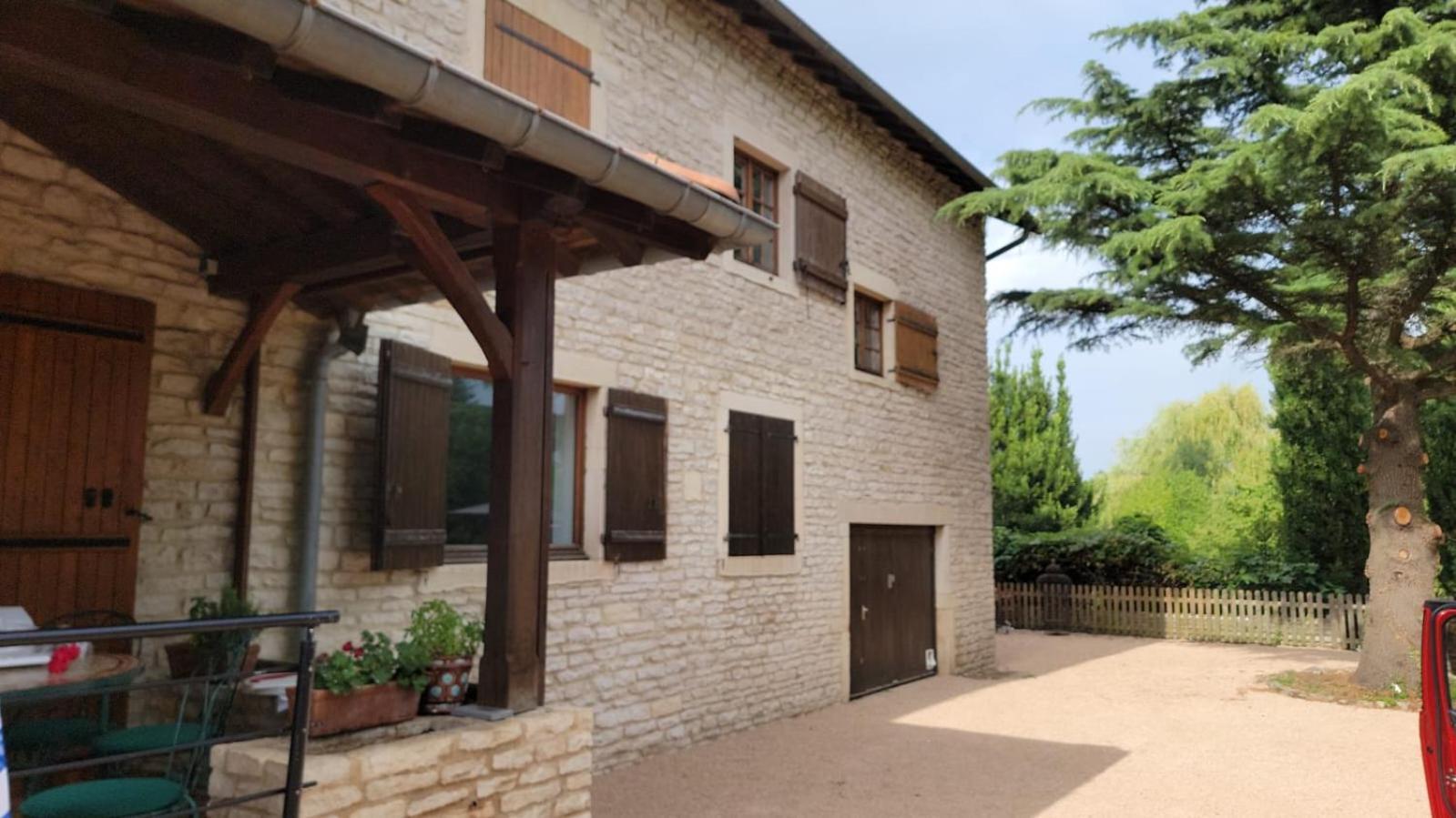 Domaine Bassy Saint-Gengoux-de-Scissé Exterior foto